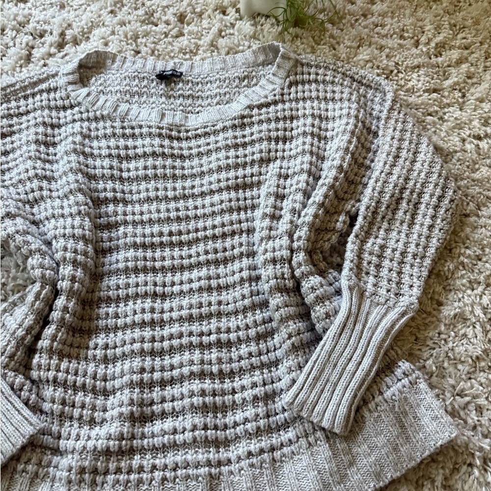 Express Gray Crew Neck Sweater with Ribbed Sleeves